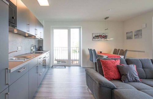 Norderhafen Apartment | Relaxing Getaway at Auszeit am Deich with Ocean Views
