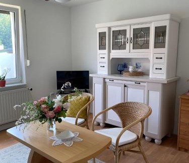 Dobin am See House | Tranquil Getaway at Auszeit am Schweriner See