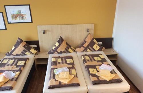 Wornitz Hotel | Comfortable Stay at Auszeit Cafè & Hotel: Pet-Friendly Amenities