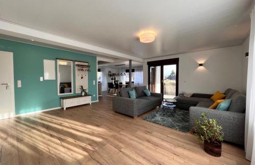 Neuweiler Apartment | Experience Auszeit im Gartenweg: Pet Friendly & Ocean View