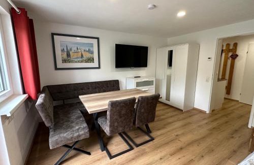 Bad Ischl Apartment | Top-Rated Auszeit Salzkammergut Appartements with Hot Tub