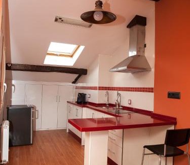Bejar Apartment | Central Béjar Loft: Child-Friendly Retreat with High Rating