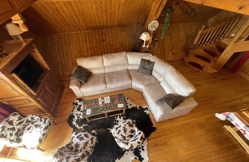 Besse-et-Saint-Anastaise Ski Chalet | Chalet Super-besse: Lake View & Ski Access Awaits You