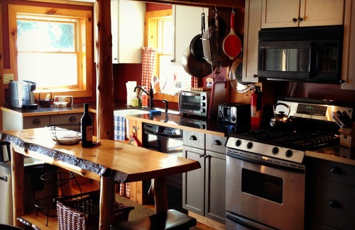 Cumberland Head Cabin | Idyllic Adirondack Waterfront Cabin on Lake Champlain
