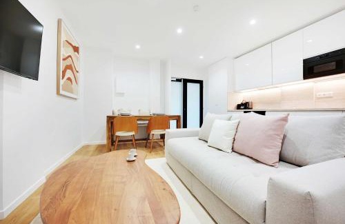 Bonne-Nouvelle Apartment | Cozy 1BR Apartment in Montorgueil - Child Friendly Stay