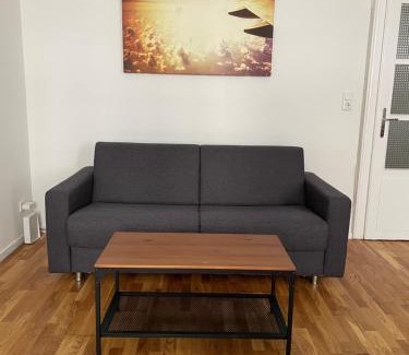 Margareten Apartment | Cozy Apartment Steps from City Centre - Guest Rated 9.3/10