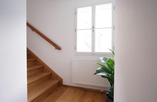 Modling Apartment | Authentic Austrian Flat in the South of Vienna