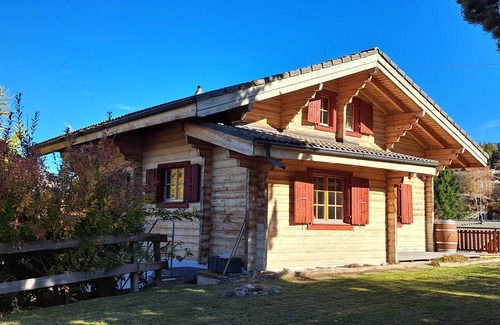 Saint-Pierre-de-Clages Ski Chalet | Authentic chalet for 6 pers - A charming place 5 min from Nendaz station
