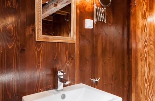 Kosice Old Town Apartment | Cozy Loft in the Heart of the City - Pet Friendly & Breakfast