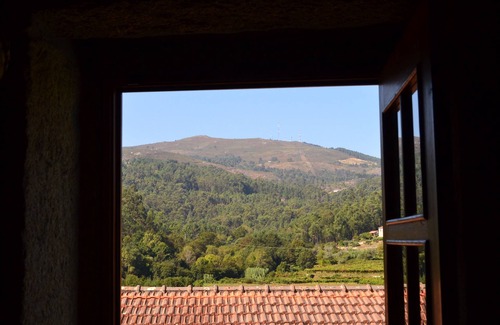 Valenca Cottage | Idyllic Cottage Retreat with Pool in Minho - Guest Rated 10/10