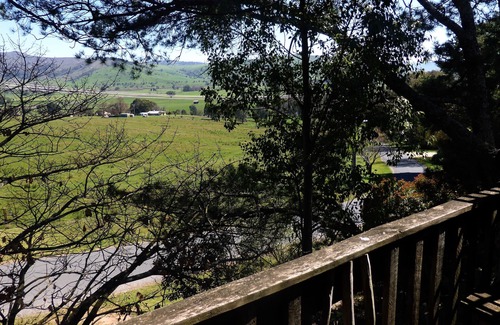 Towong Cottage | Pet-Friendly Cottage #2 at Snowy Mountain Holidays