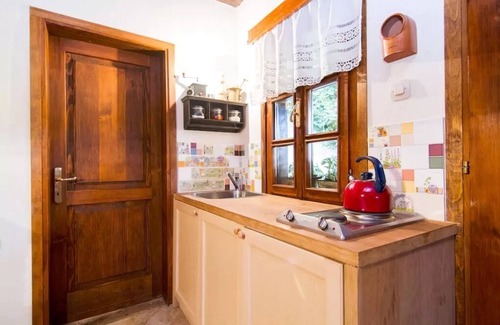 Marija Bistrica Cottage | Serene Escape: Authentic House in Peaceful Village Retreat