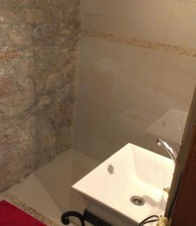 Drvenik Mali House | Discover the Authentic House Pelegrinka: Pet-Friendly Retreat