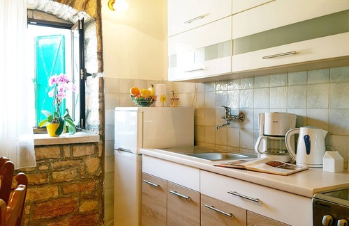 Rakalj House | Enchanting Istrian House with Pool and Garden Retreat