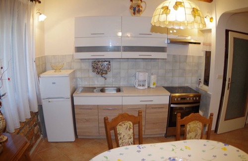 Rakalj House | Enchanting Istrian House with Pool and Garden Retreat