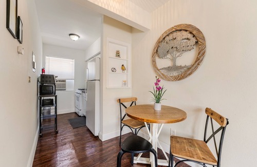 East Little Havana Apartment | Authentic Little Havana 1BR Apartment with Parking Near Miami's Top Attractions