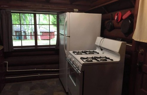 Northome Cabin | Cozy Log Cabin Retreat with Pet-Friendly Amenities