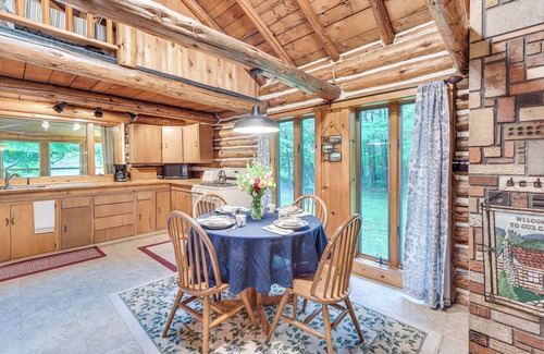 Glidden Cottage | Authentic Log Cabin w/Private Pond in Glidden