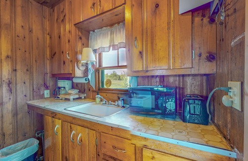 Castine Cottage | Cozy Maine Rustic Cottage with Ocean View & Dog Friendly