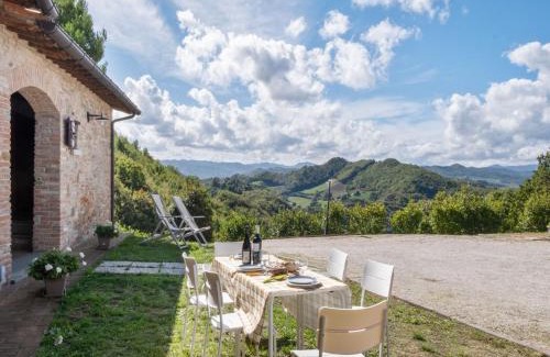 SantʼAngelo in Vado House | Budget-Friendly Belvilla by OYO Borgo Tre with Pool Access