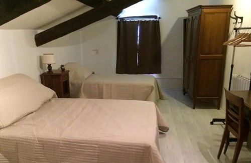 Castillon House | Discover Authentic Mas Cévenol Near the Ardèche Gorges