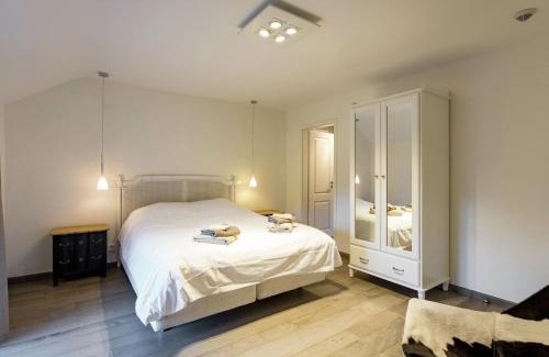 Gedinne House | Inviting Holiday Home in Gedinne with Hot Tub & Fireplace