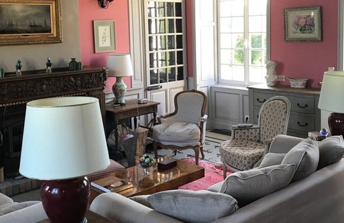 Longues-sur-Mer House | Authentic Normandy Manor between Bayeux & the D-Day beaches