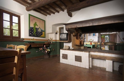 Castelfiorentino Villa | Historic Country House with Ocean View and Pet-Friendly Options