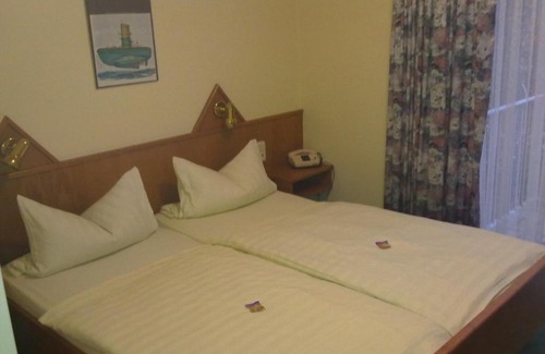 Pfungstadt Hotel | Pet Friendly Autobahn Hotel Pfungstadt Ost with Restaurant