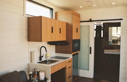 Joshua Tree Hotel | Explore AutoCamp Joshua Tree: 9/10 Rated with Ocean Views
