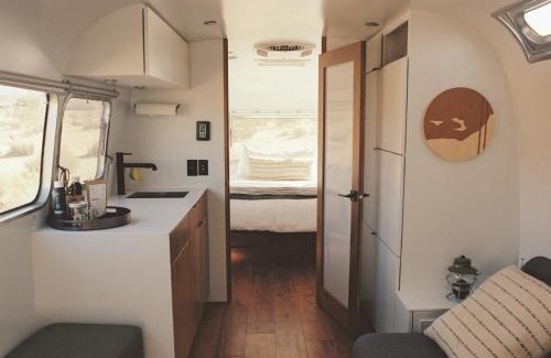 Joshua Tree Hotel | Explore AutoCamp Joshua Tree: 9/10 Rated with Ocean Views