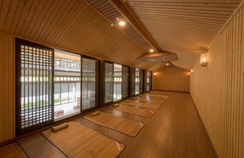 Thach That Villa | Relax at Autumn Flower Villa Thạch Thất - Family-Friendly Stay