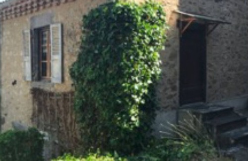 Lavaudieu House | Discover Auvergne House: Family-Friendly Retreat with Pool