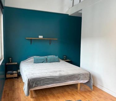 Calais Bed & Breakfast | Relax at Aux 3 Nuances Suites with Spa & Restaurant
