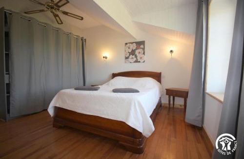Lussan House | Family-Friendly Stay at Aux Belles Vignes Hotel