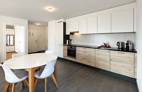 Grimisuat Apartment | Welcoming Aux Bons Matins de Gégé Near Beautiful Sion
