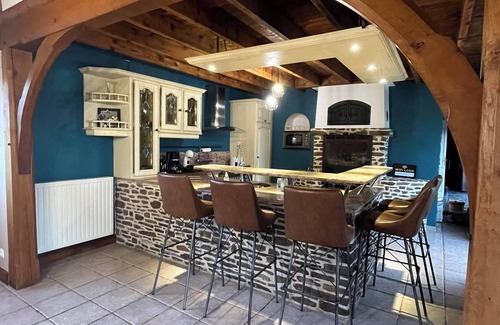 Millieres House | Escape to Aux Charmes de la Campagne with Hot Tub Bliss