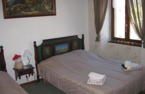 Fouchy Apartment | Experience Comfort at Aux Coeurs de la Vallée - Rated 9.1