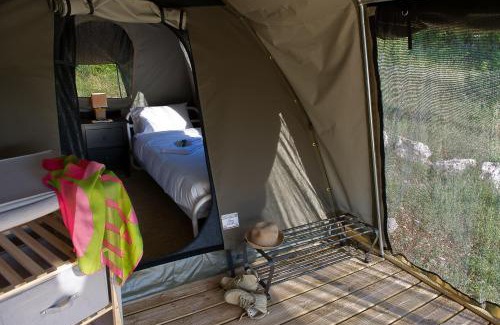 Sauliac-sur-Cele Other | Pet-Friendly Getaway at Aux Lodges du Mas de Nadal