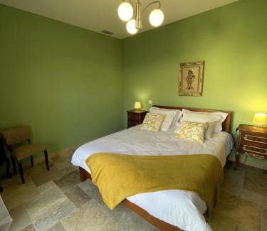 Tour-de-Faure House | Unforgettable Stay at Aux Oliviers d'Artur: Rated 9.8/10