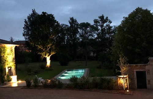 Saint-Amour-Bellevue House | Discover AUX PIERRES: A Unique Stay in Beaujolais