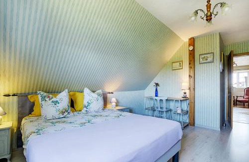 Ingersheim Bed & Breakfast | Experience Elegance at Aux Pieds des Vignes - Rated 9.5/10