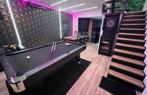 Ensival Apartment | Family-Friendly Getaway at Aux Trois Univers with Hot Tub