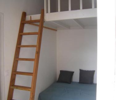 Arcachon Apartment | AV GAMBETTA: Child-Friendly Haven with Perfect 10/10 Score