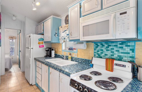 Port Isabel House | Cozy Casa Azul: One Bedroom with Oceanfront Views