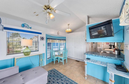 Port Isabel House | Cozy Casa Azul: One Bedroom with Oceanfront Views