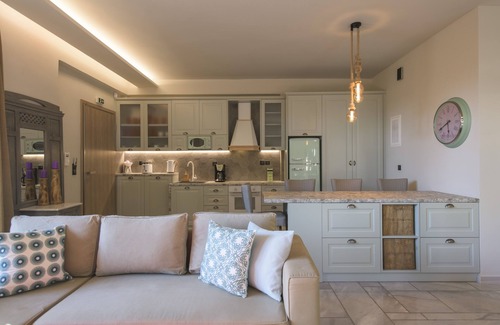 Lagonissi House | Experience Ultimate Relaxation at Aval Riviera Hotel