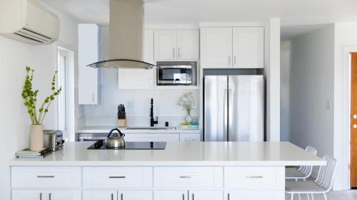 Middletown Apartment | Ideal Avalon 2 Unit Buyout II IV with Patio Near Gaslamp