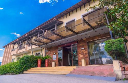 Thermi Hotel | Experience Avalon Airport Hotel Thessaloniki with Ocean Views