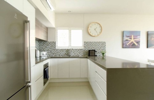 Huskisson Apartment | Cozy Avalon Apartment with Free WiFi & Family-Friendly Amenities